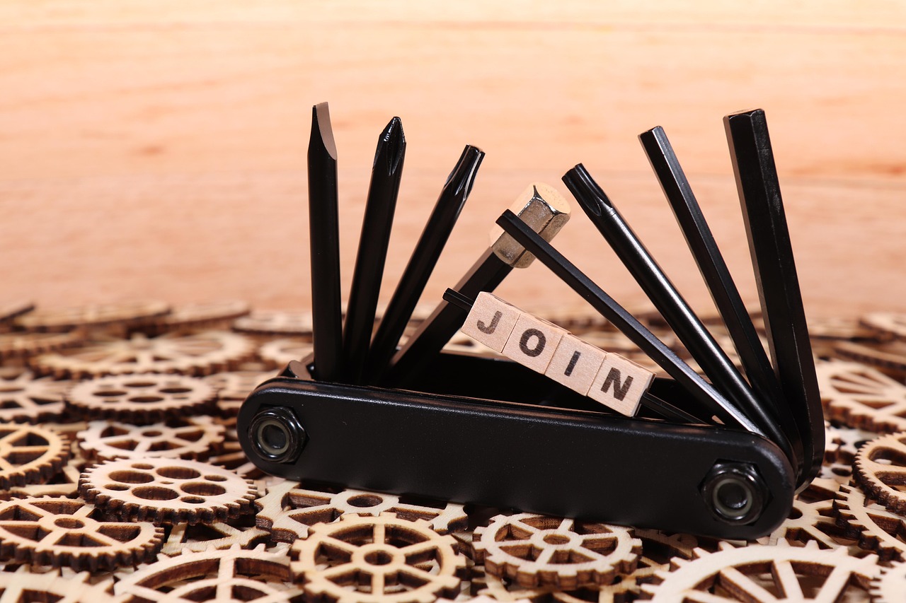 腾讯云国际站实名账号：贵金属网上开户平台