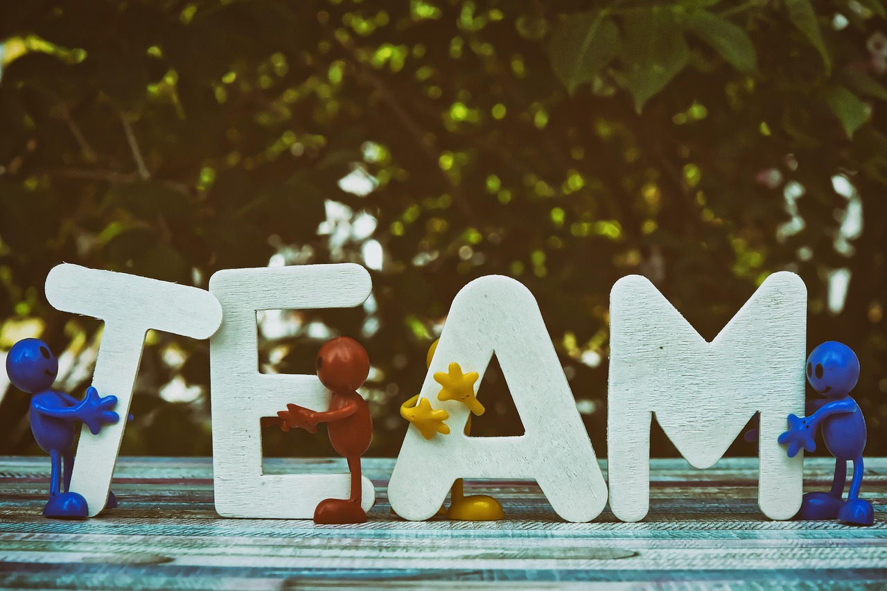 技术支持辅助的创新与开发趋势 